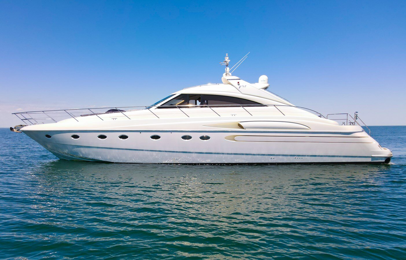 2002-princess-yachts-65-29d0f5