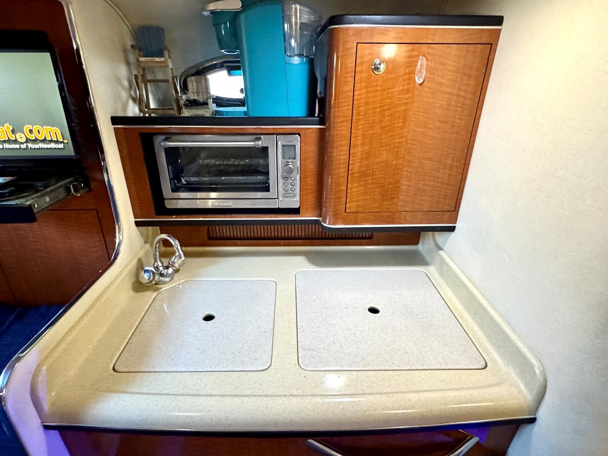 2002-sea-ray-31-1-4eea5e