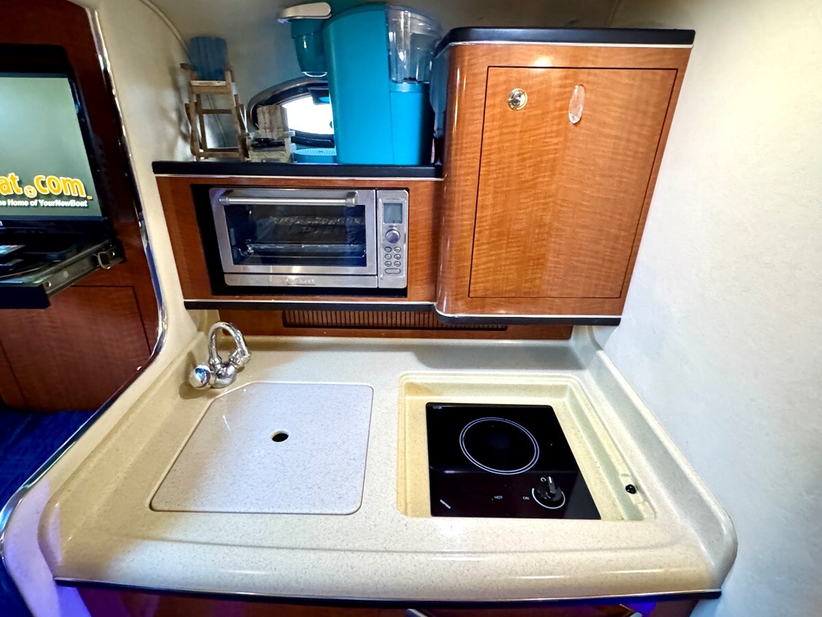 2002-sea-ray-31-1-4eea5e