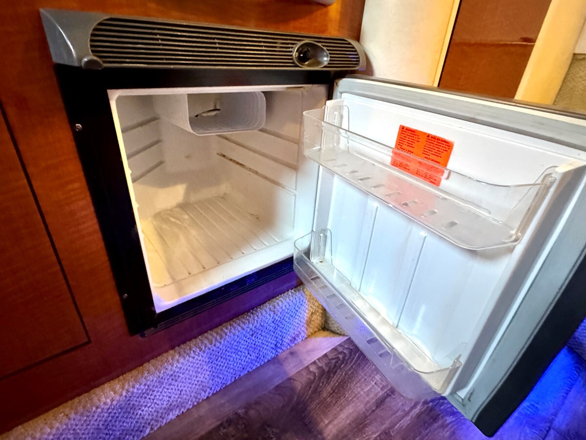 2002-sea-ray-31-1-4eea5e