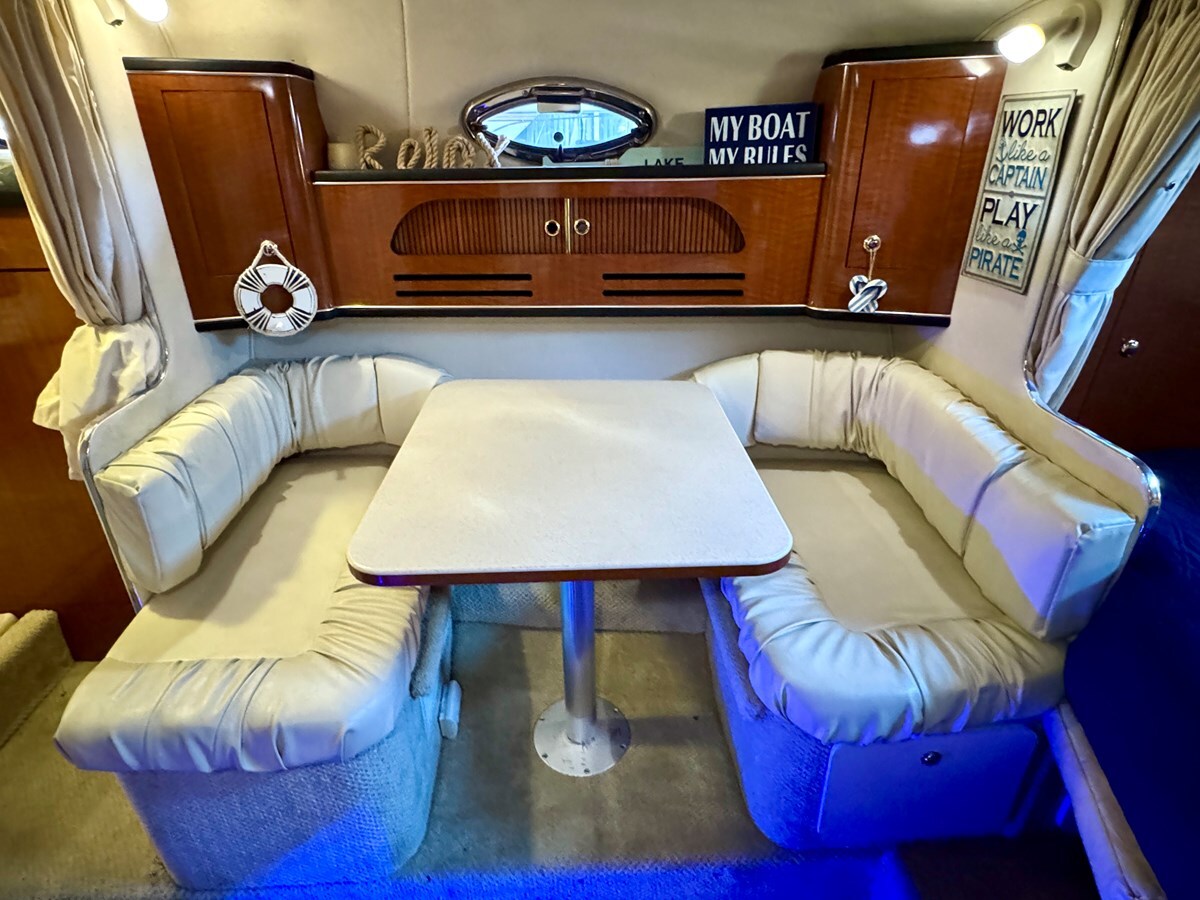 2002-sea-ray-31-1-4eea5e