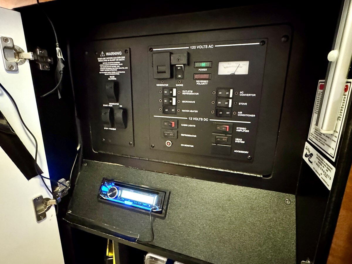 2002-sea-ray-31-1-4eea5e