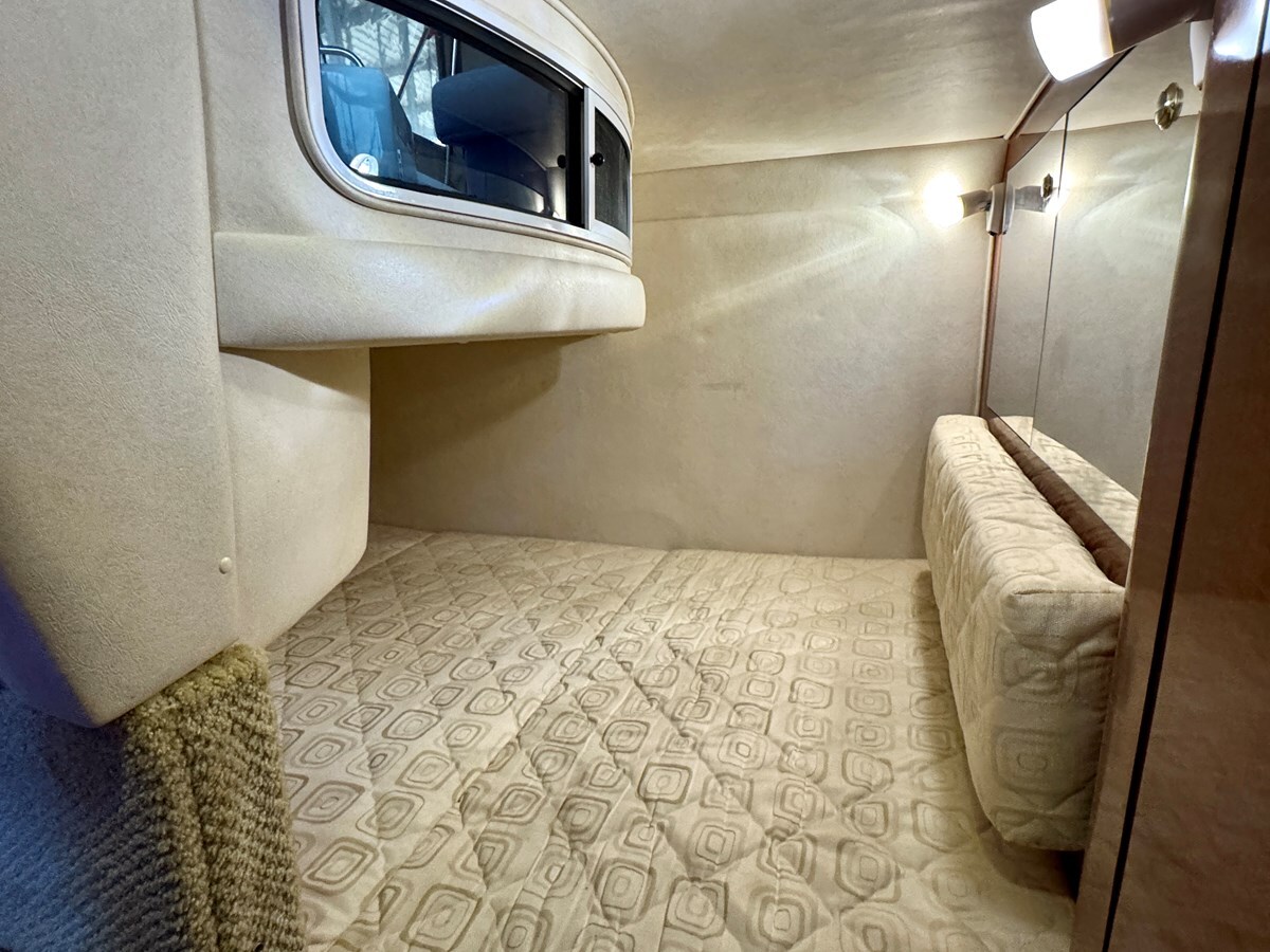 2002-sea-ray-31-1-4eea5e