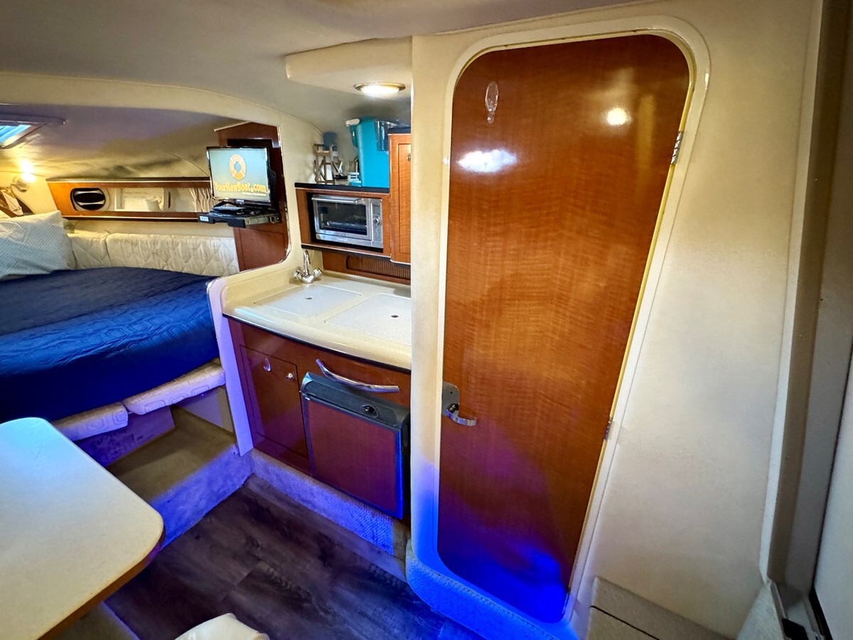 2002-sea-ray-31-1-4eea5e