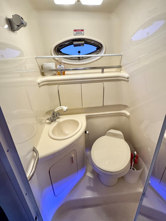 2002-sea-ray-31-1-4eea5e