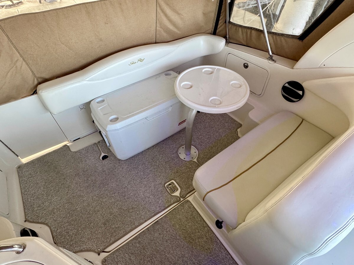 2002-sea-ray-31-1-4eea5e