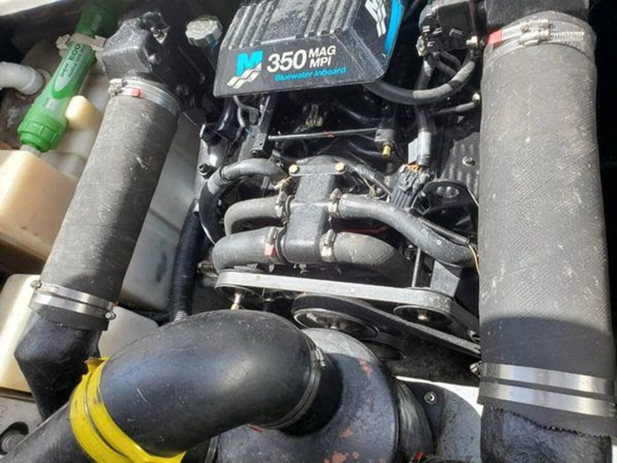 2002-sea-ray-33-10-71055e