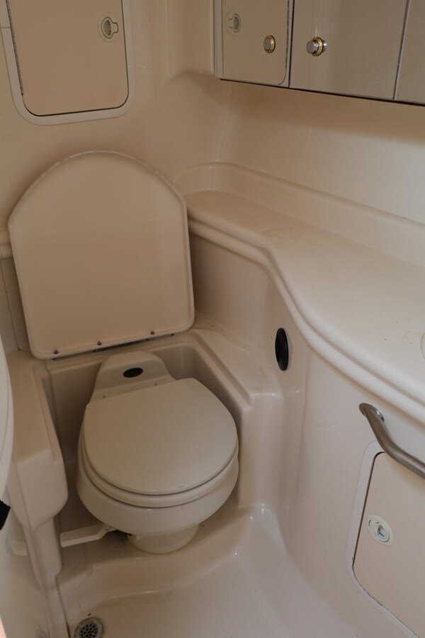 2002-sea-ray-35-4-9f2de1