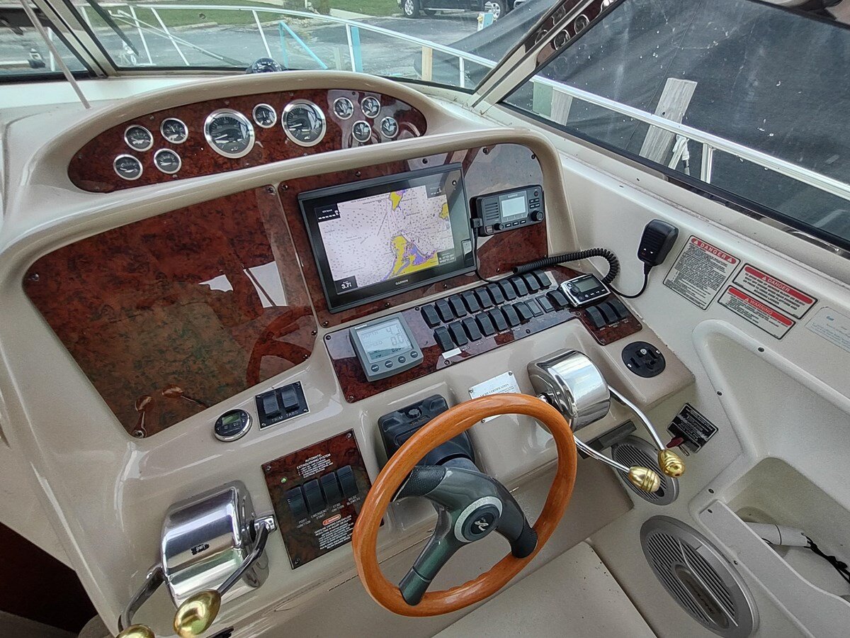 2002-sea-ray-38-c7b544