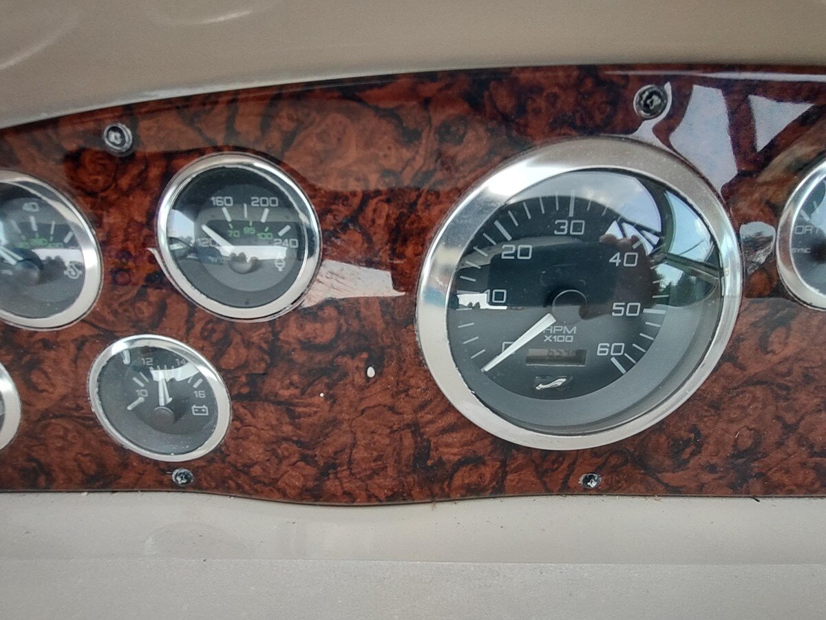 2002-sea-ray-38-c7b544