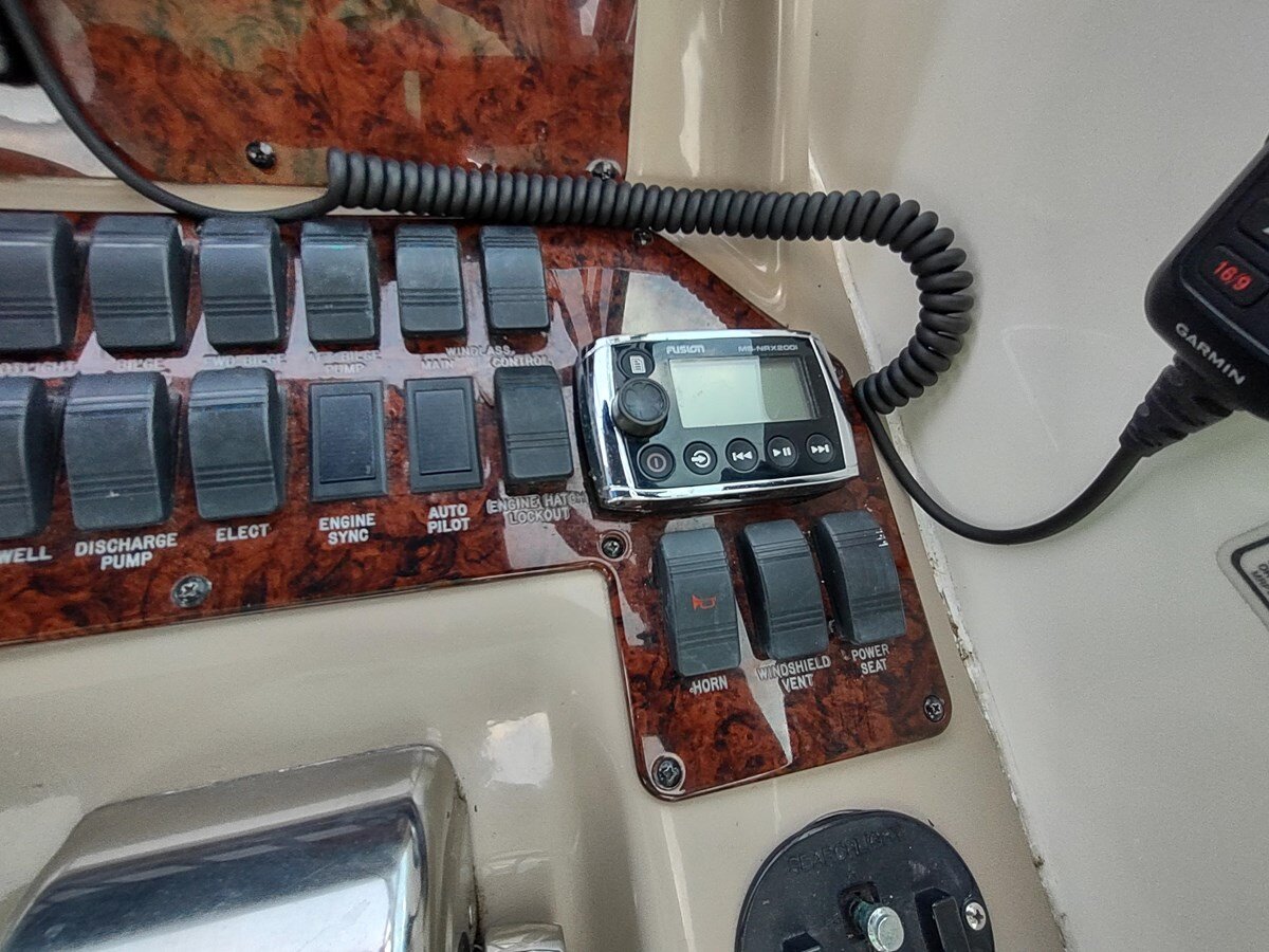 2002-sea-ray-38-c7b544