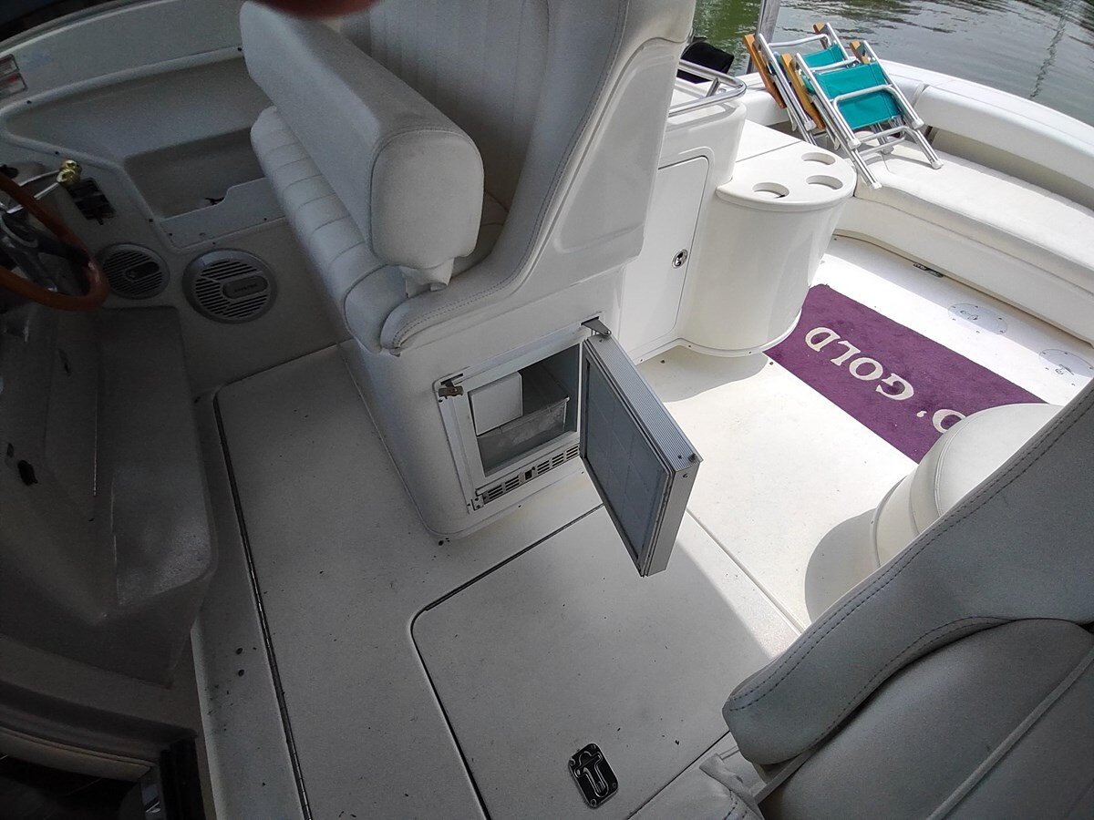 2002-sea-ray-38-c7b544