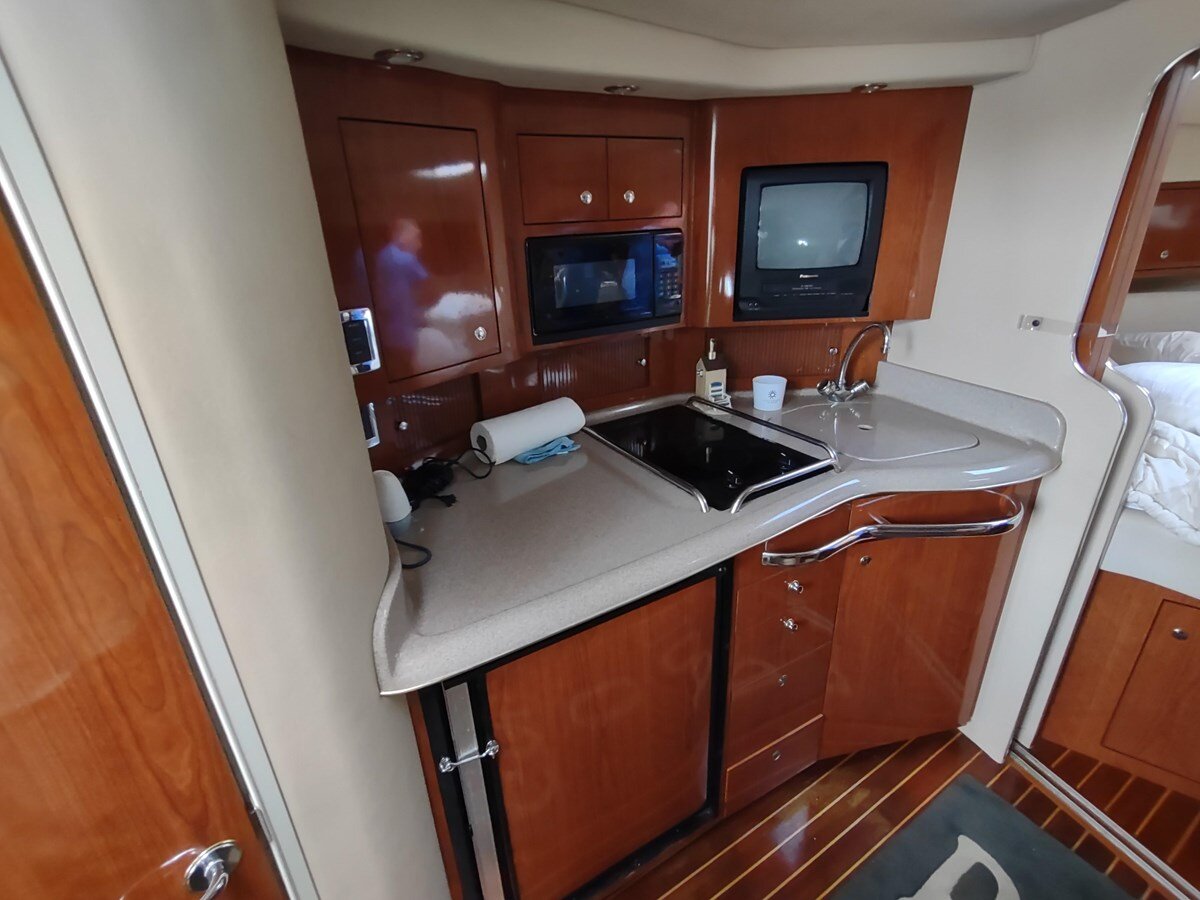 2002-sea-ray-38-c7b544