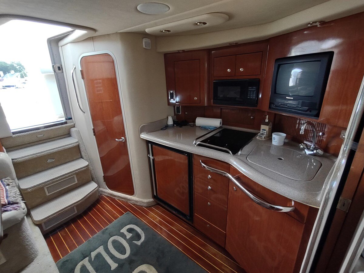 2002-sea-ray-38-c7b544