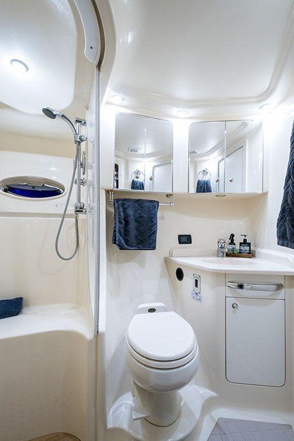 2002-sea-ray-57-9-ab3ff8