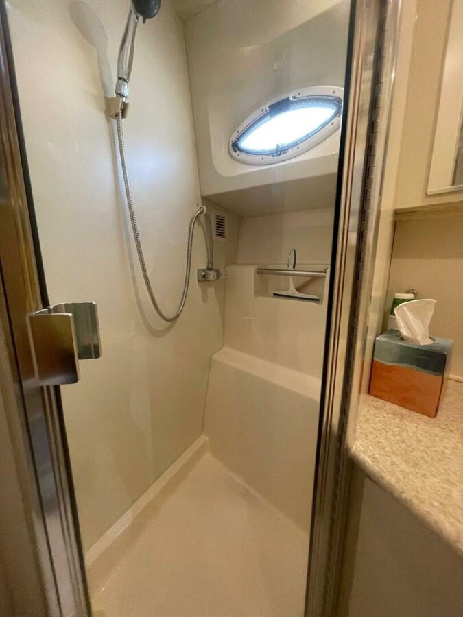 2002-silverton-40-6-1a5082