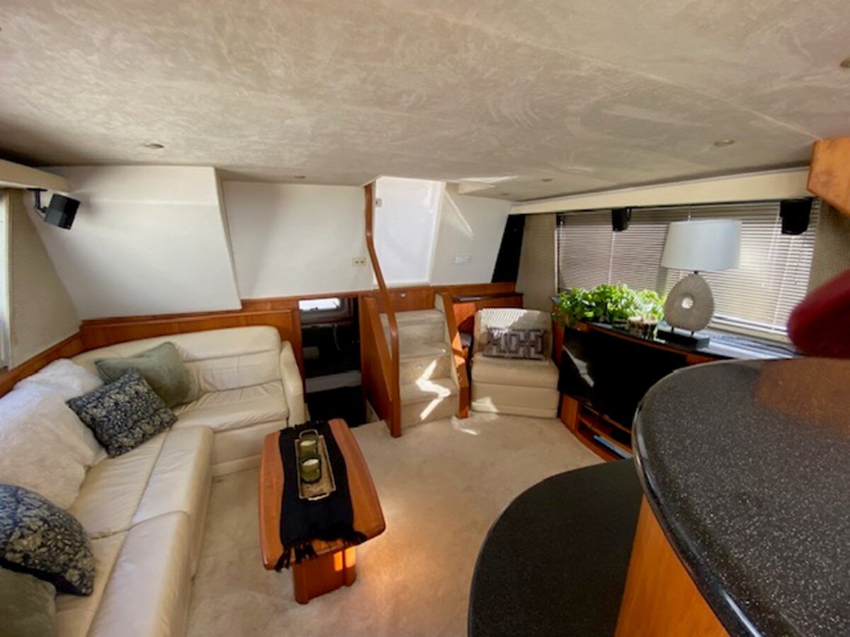 2002-silverton-47-8-b4e3f4