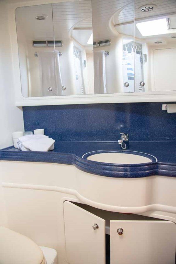 2002-southern-ocean-marine-new-zealand-65-cbe106