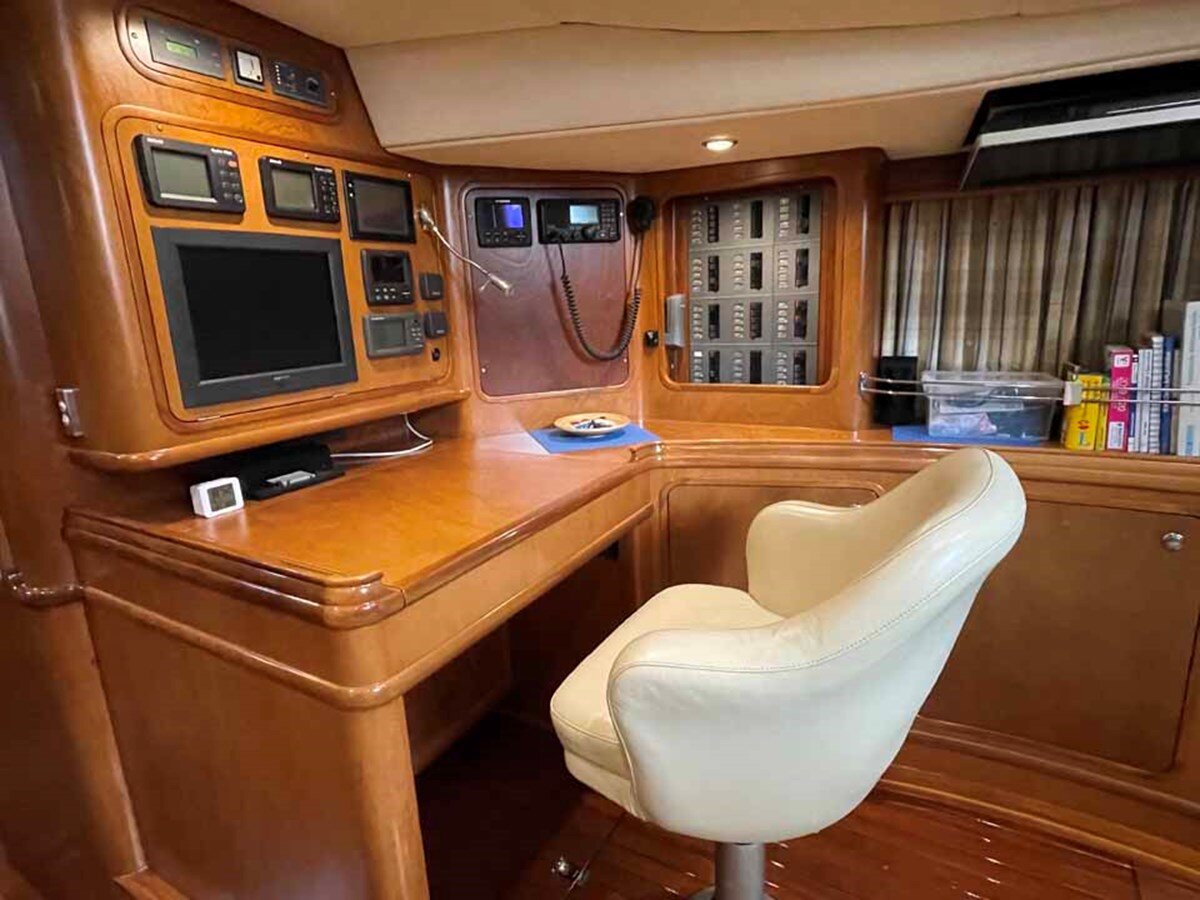 2002-southern-ocean-marine-new-zealand-65-cbe106