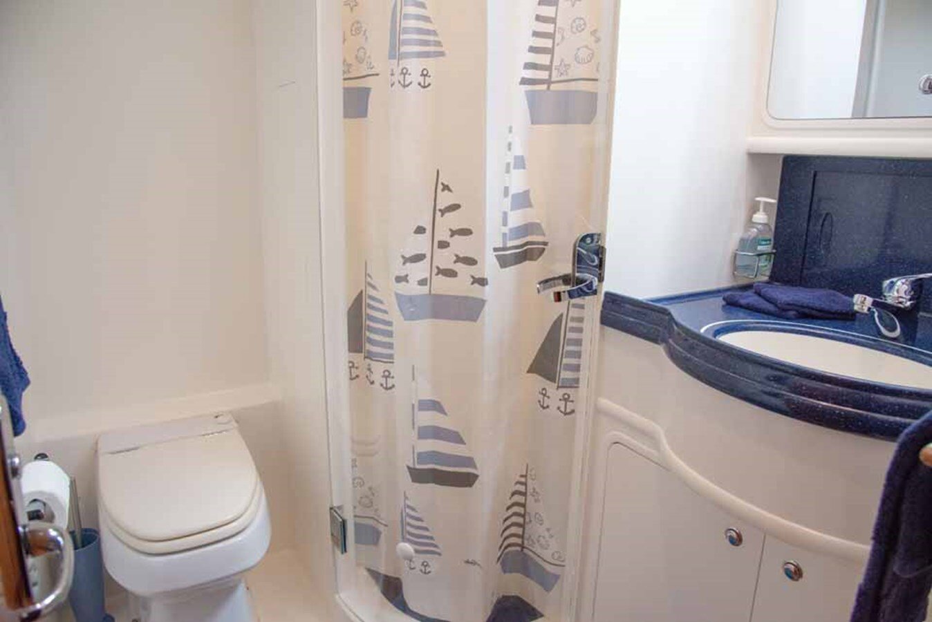 2002-southern-ocean-marine-new-zealand-65-cbe106