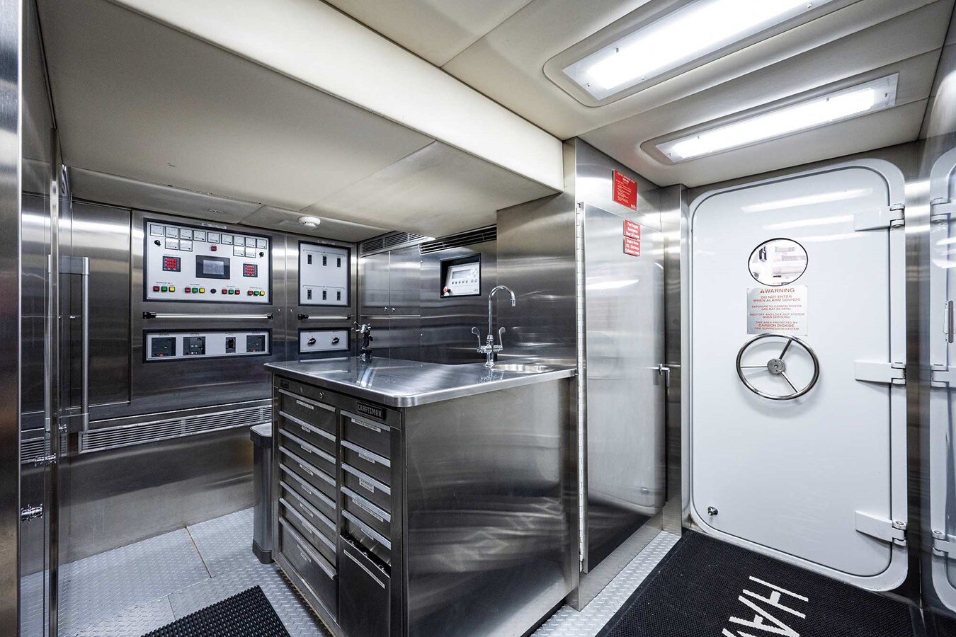 2002-trinity-124-a868fe