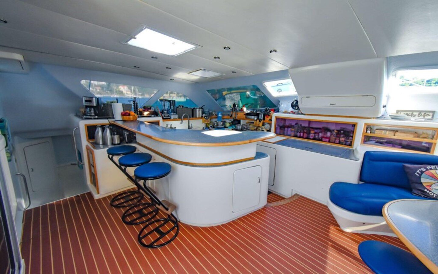 2002-voyage-yachts-59-6-81f86c