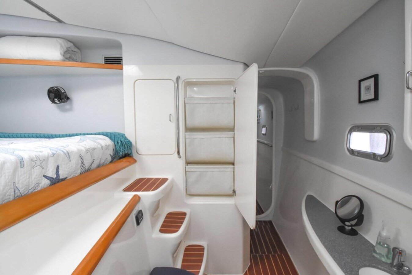 2002-voyage-yachts-59-6-81f86c