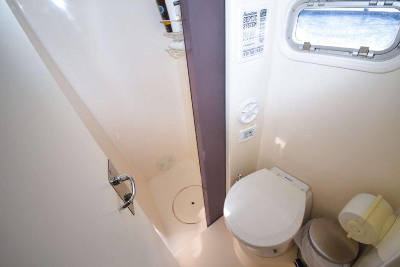 2002-voyage-yachts-59-6-81f86c