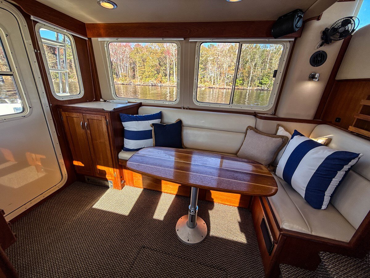 2003-american-tug-34-7d1dcc