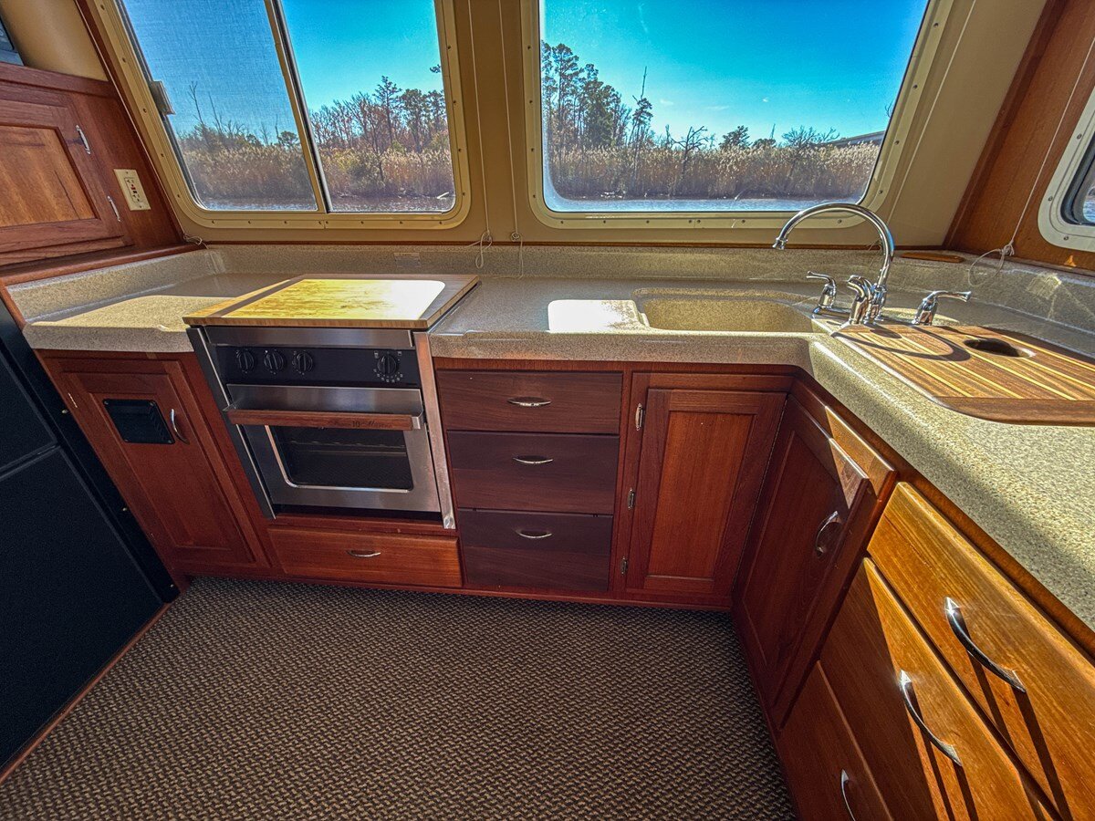 2003-american-tug-34-7d1dcc