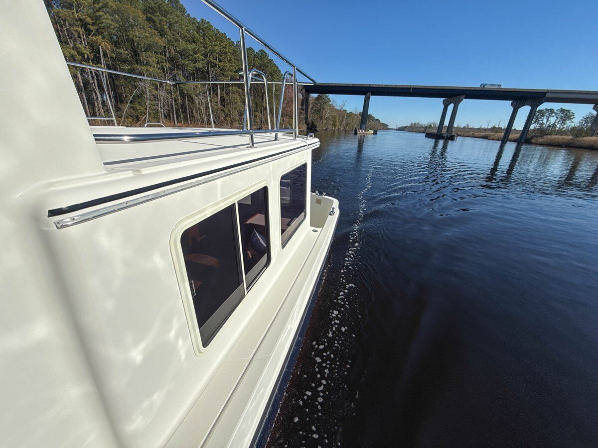 2003-american-tug-34-7d1dcc