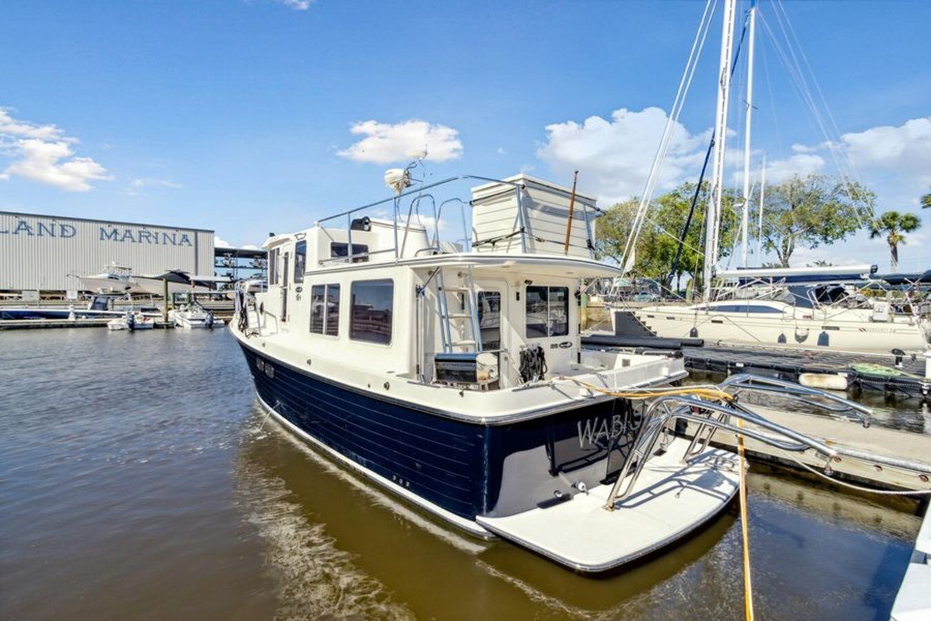 2003-american-tug-36-4-3eb853