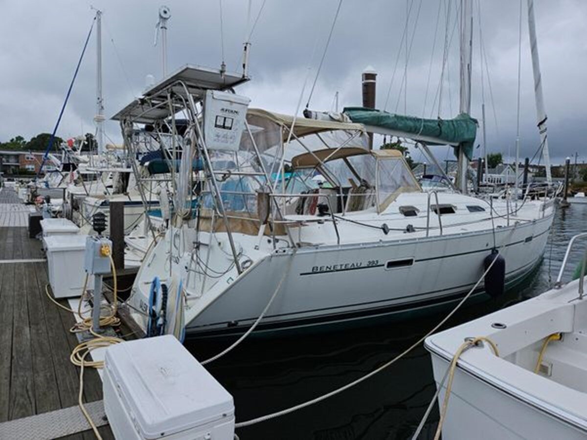 2003-beneteau-39-3-c2120d