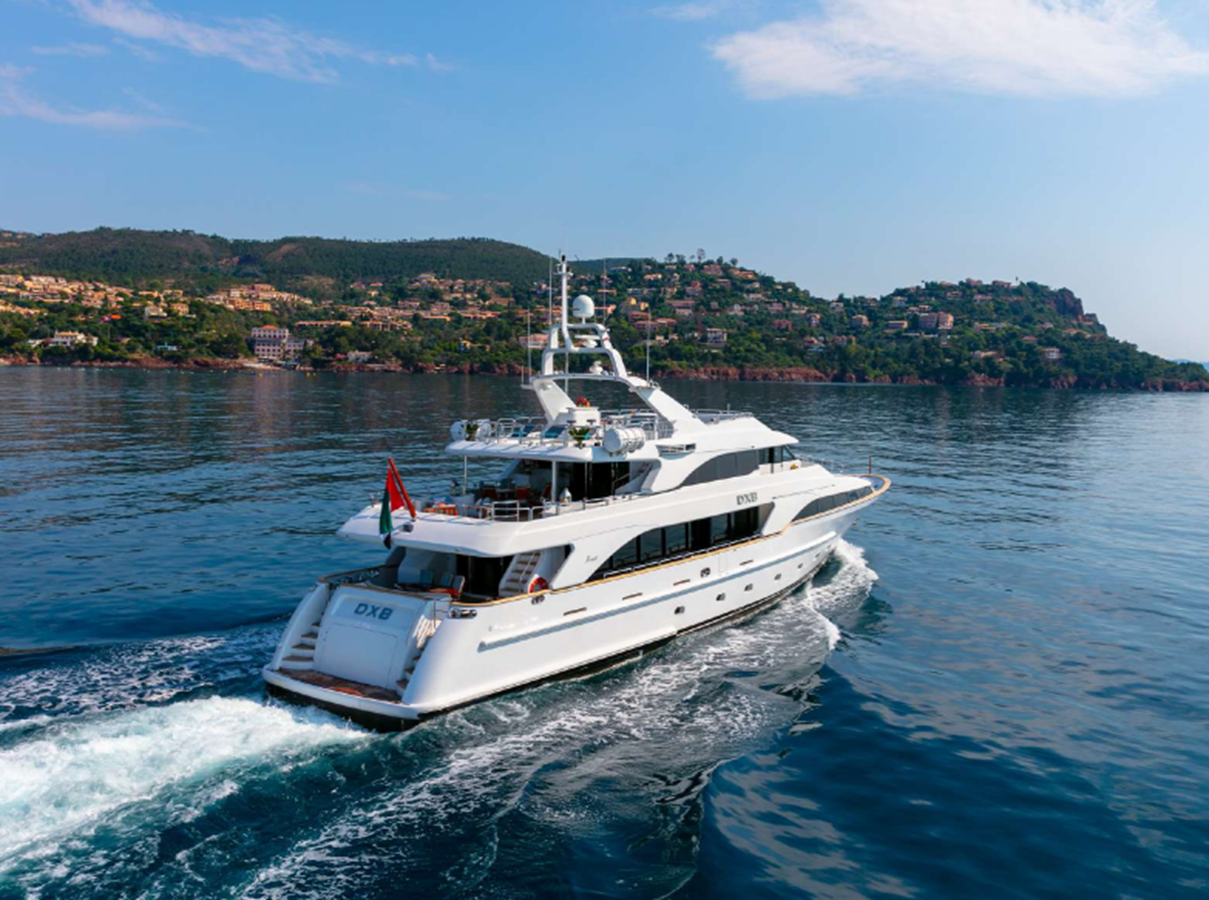 2003 BENETTI 114' 10