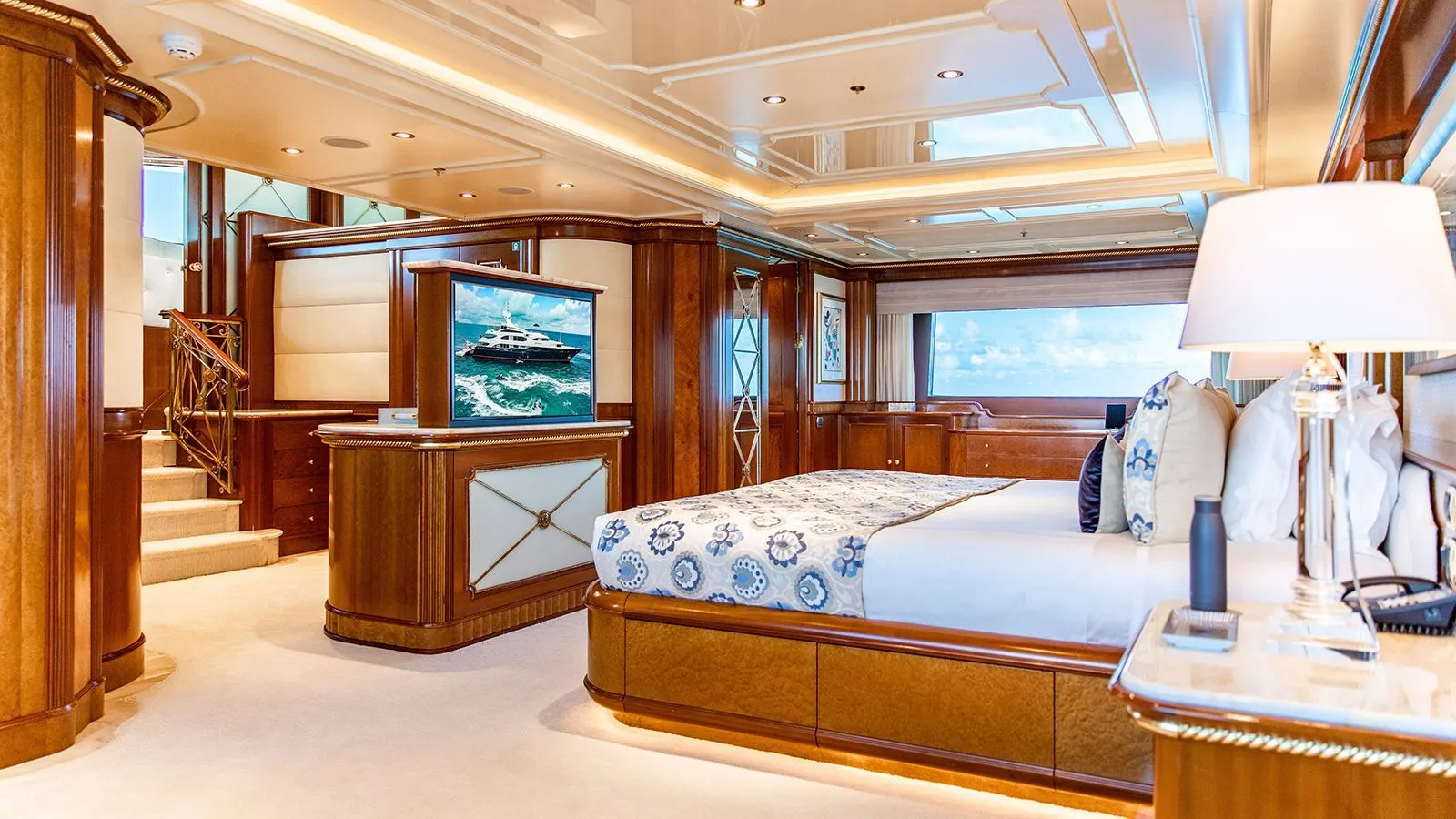 2003 BENETTI 180' 6