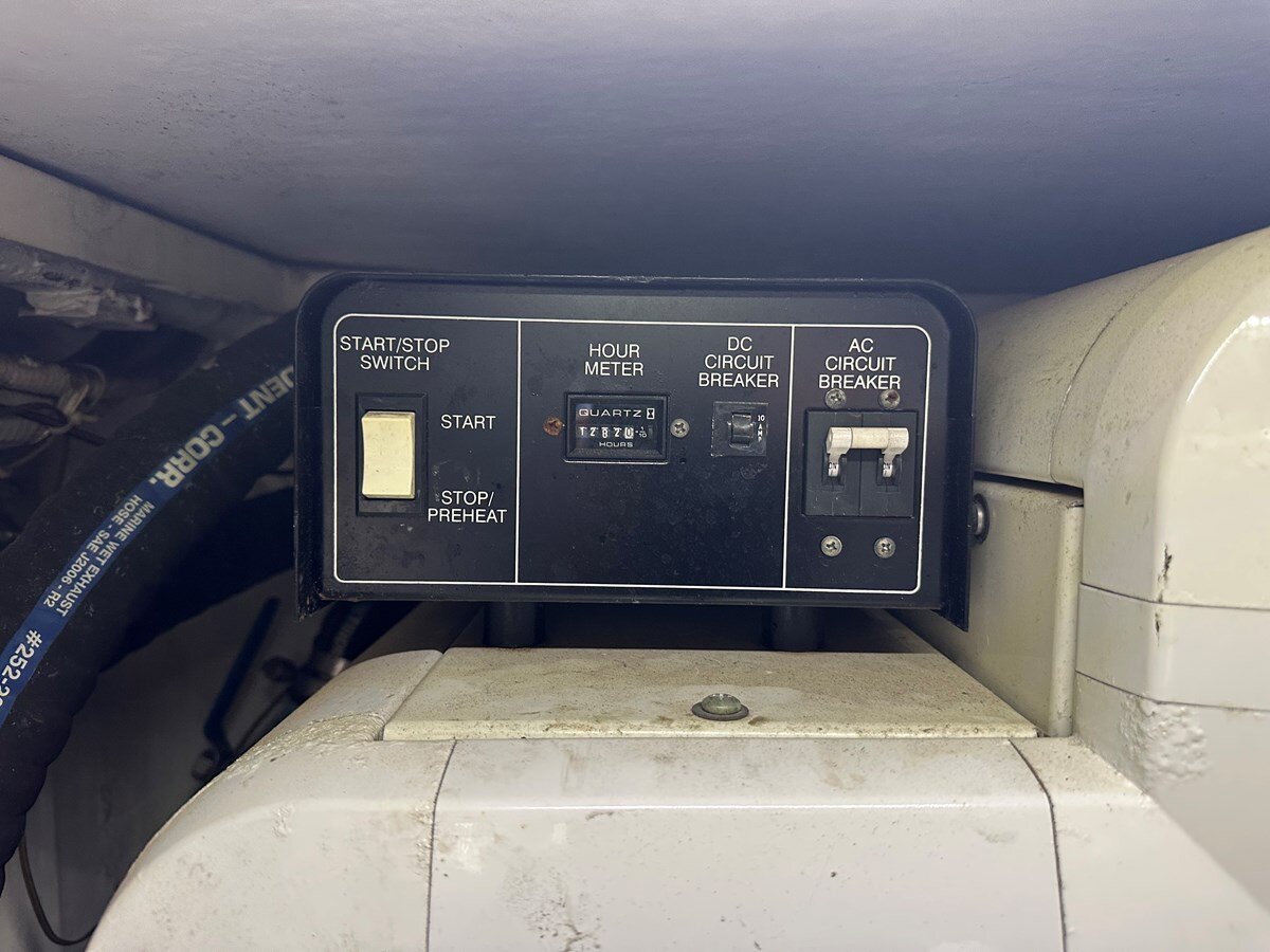 2003-carver-36-4ce432