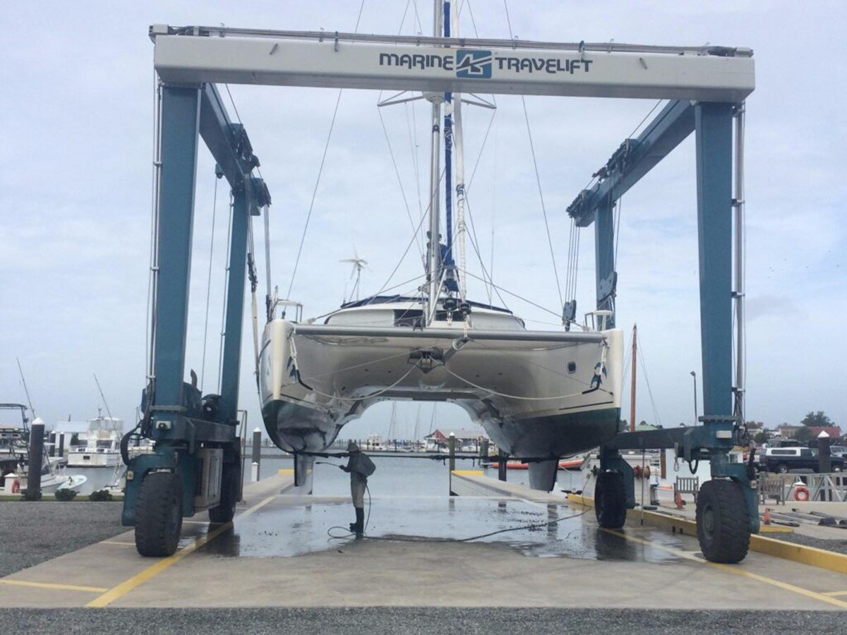 2003-fountaine-pajot-43-18a724