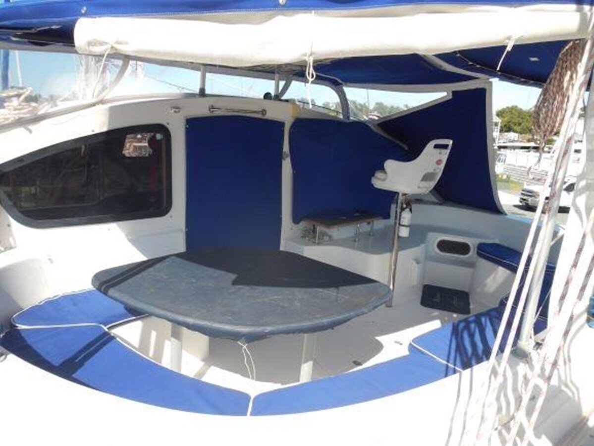 2003-fountaine-pajot-43-18a724