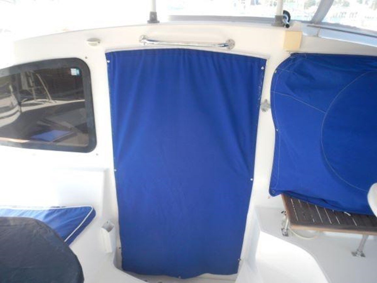 2003-fountaine-pajot-43-18a724