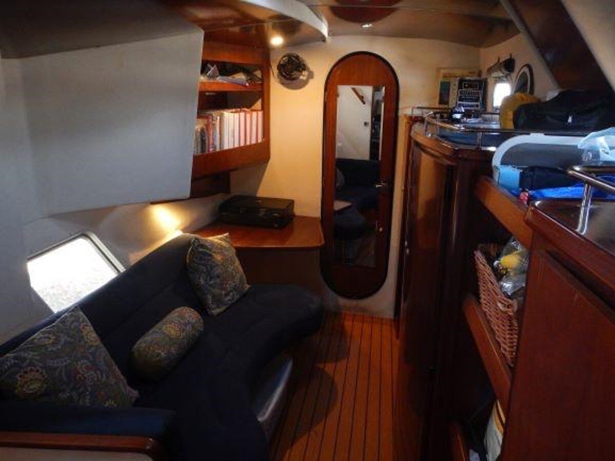 2003-fountaine-pajot-43-18a724