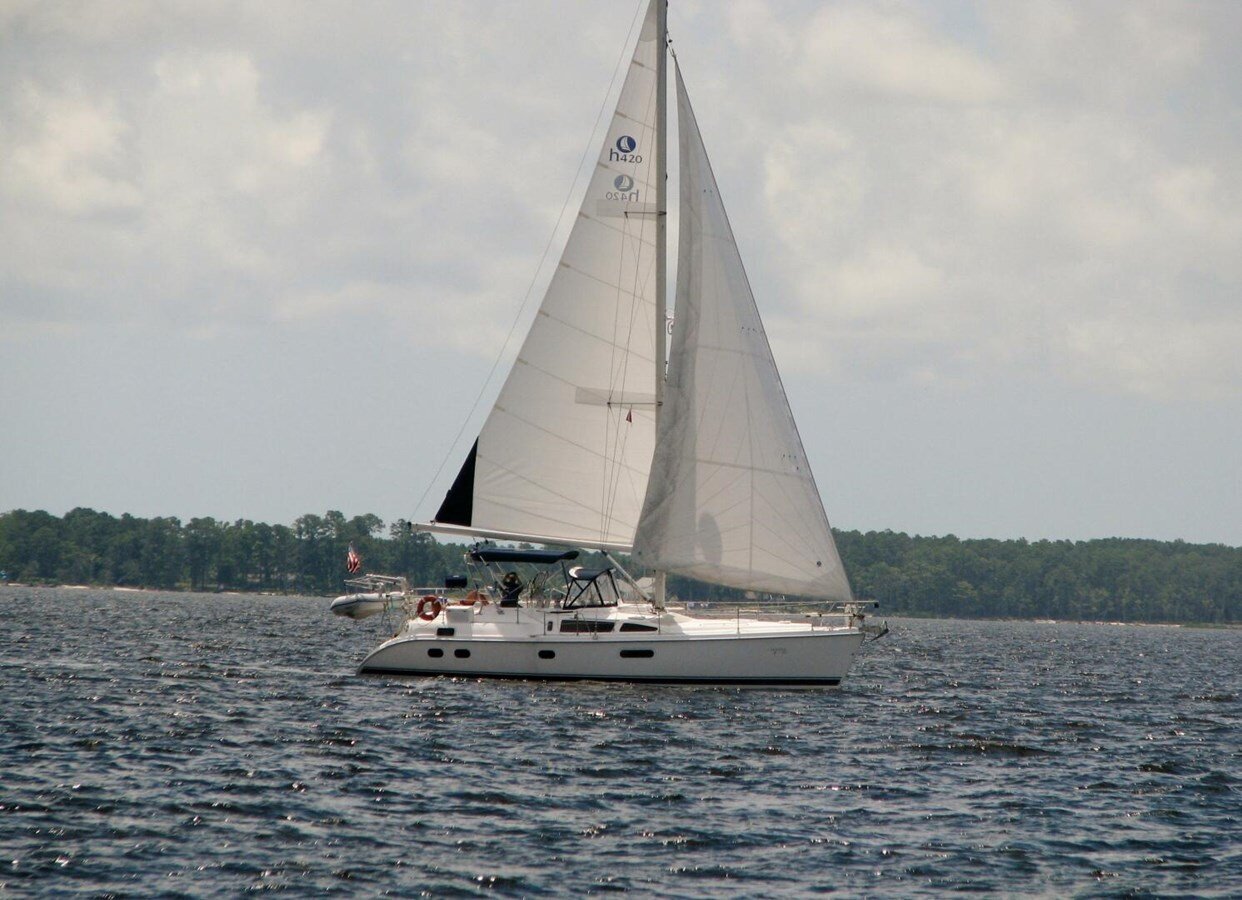 2003-hunter-43-5-939827