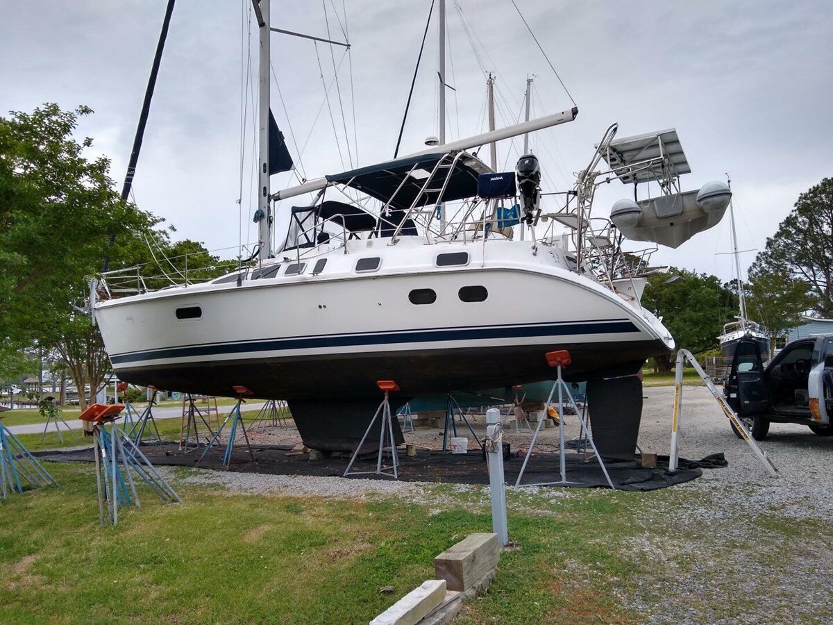 2003-hunter-43-5-939827