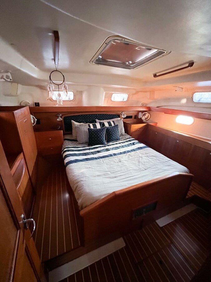 2003-hunter-43-5-939827