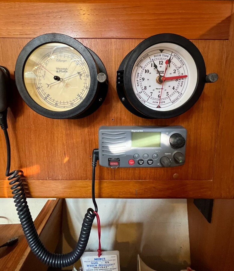 2003-hunter-43-5-939827