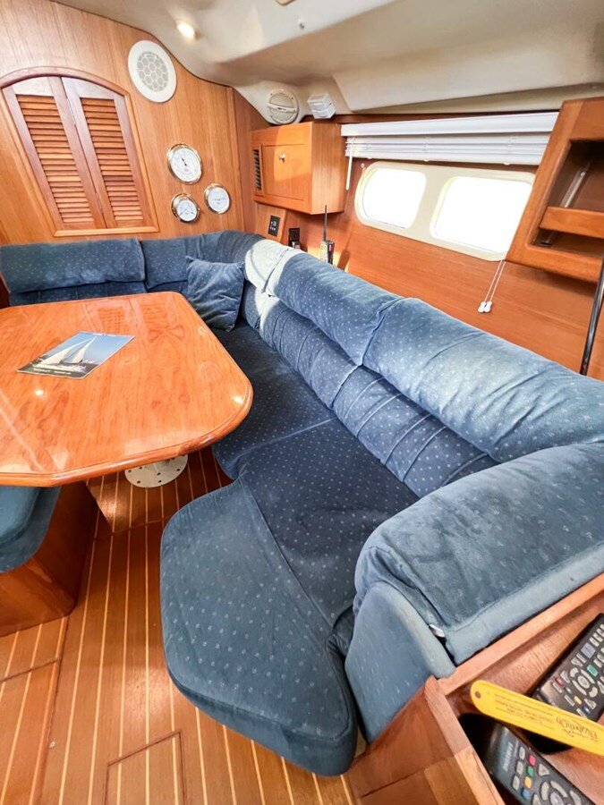 2003-hunter-43-5-939827