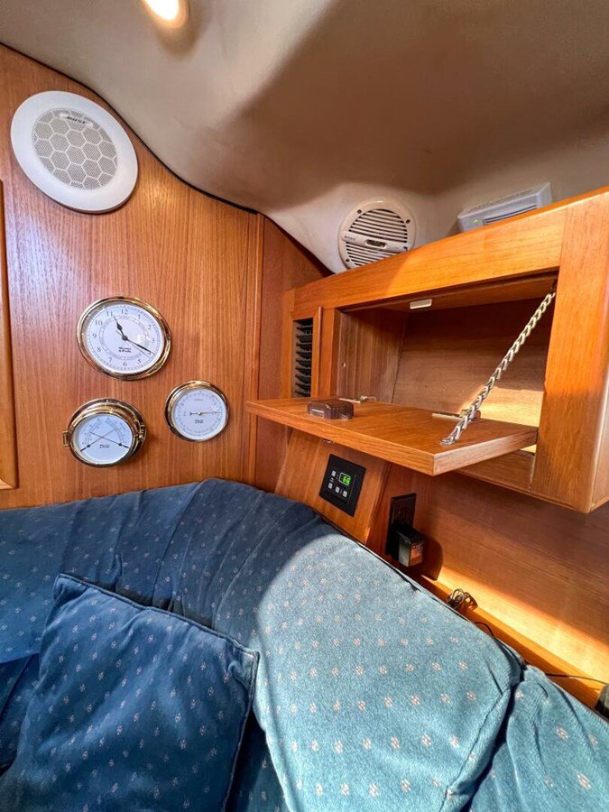 2003-hunter-43-5-939827