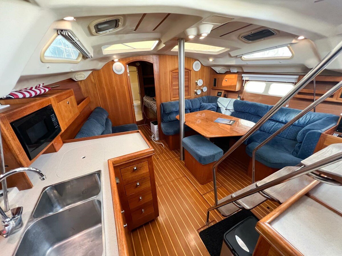 2003-hunter-43-5-939827