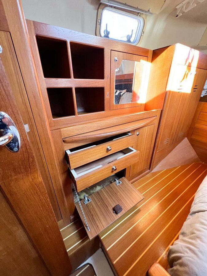 2003-hunter-43-5-939827