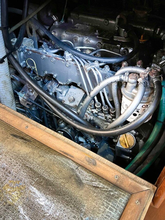 2003-hunter-43-5-939827