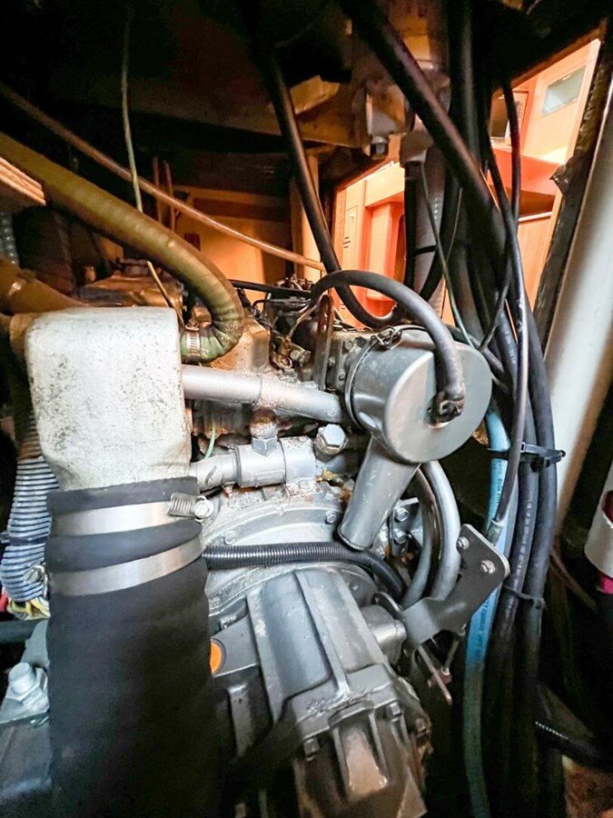 2003-hunter-43-5-939827